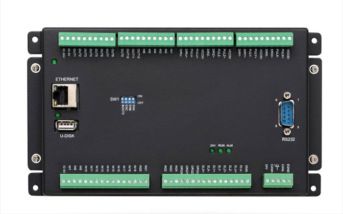 MC 408网络式运动控制器